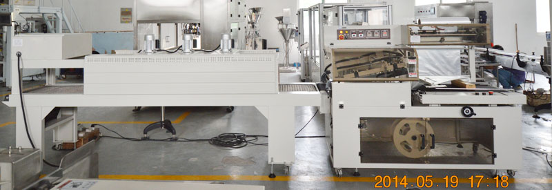 熱收縮機(jī)+套膜機(jī) 熱收縮機(jī)+套膜機(jī)